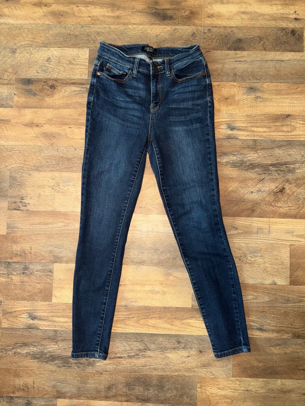 Judy blue women’s high rise skinny blue jeans